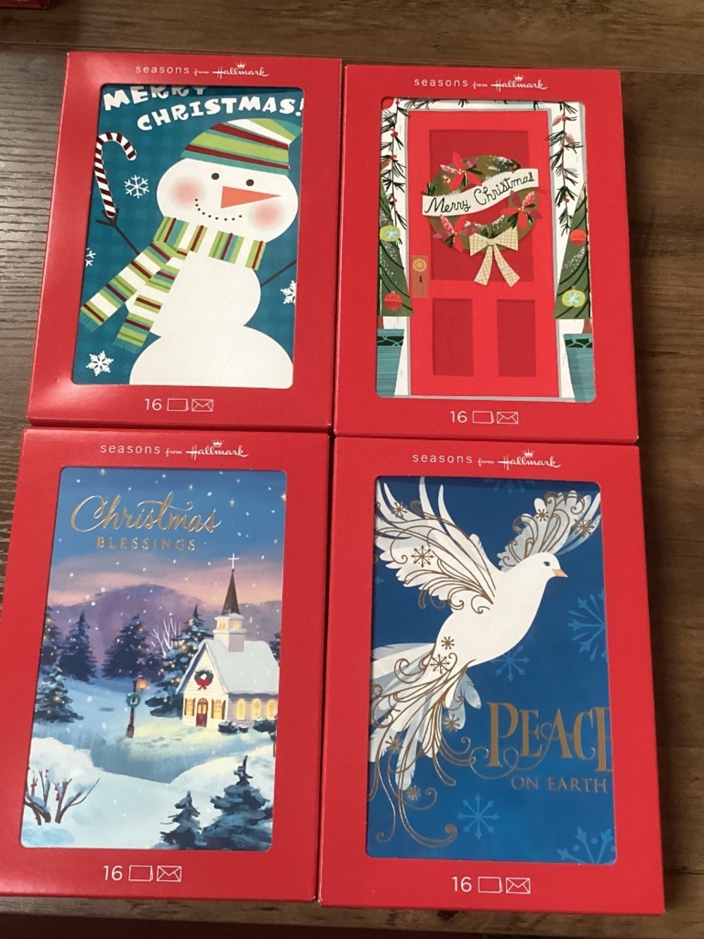 Hallmark Seasons Greetings Christmas Cards Bundle 16 Count/pack 4-pack